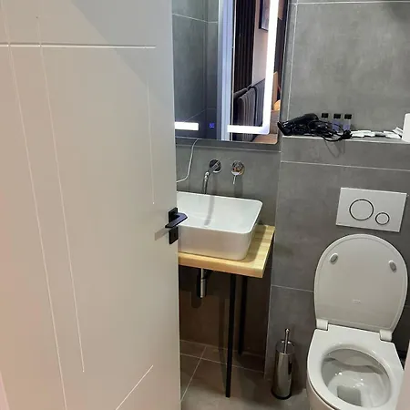 Aries Appartement Sarandë