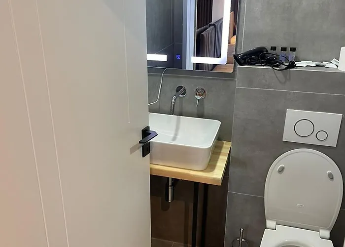 Aries Apartment Sarandë