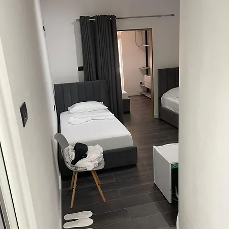 Aries Sarandë