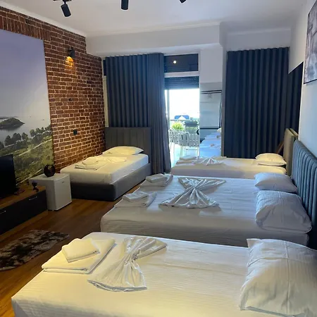 Aries Apartamento Sarandë